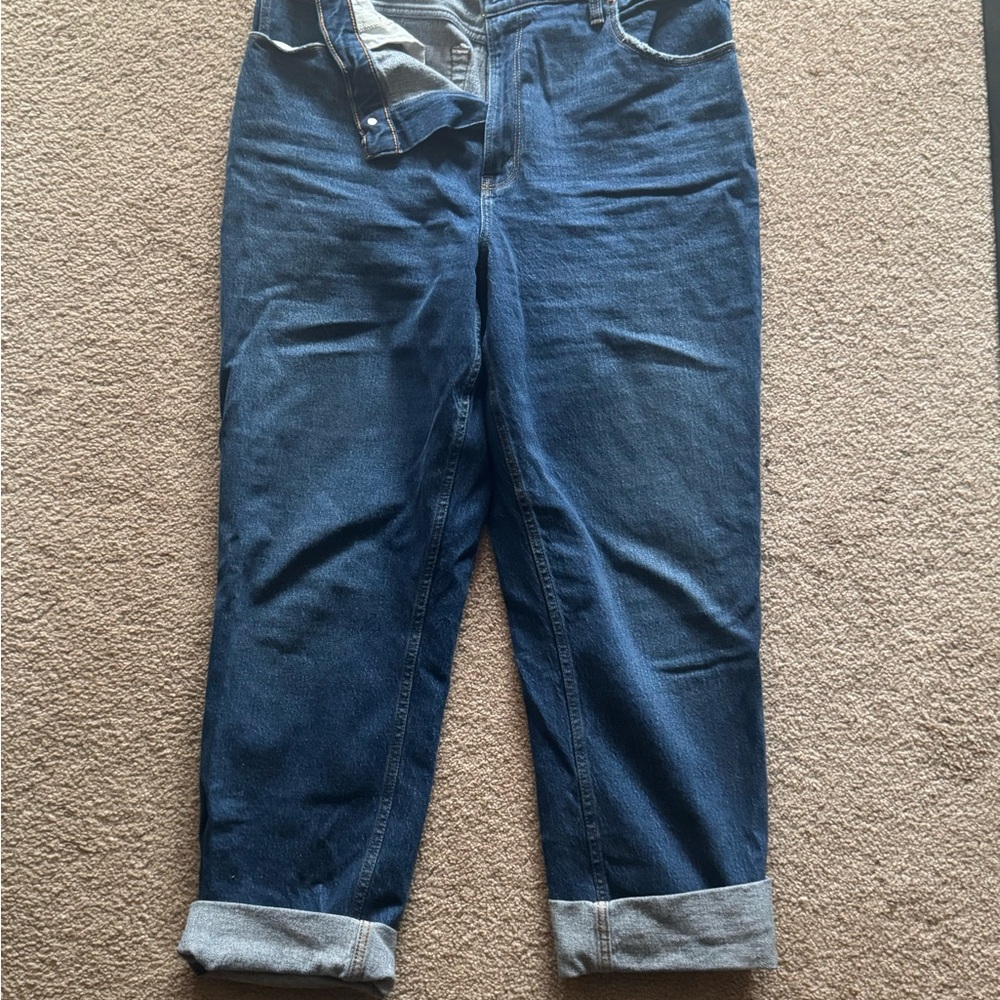 Abercrombie Curve Love Boyfriend Jeans— size 33/16